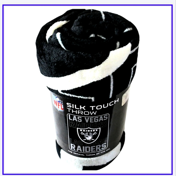 🔥NWT/THROW/NFL-OFFICIAL LAS VEGAS RAIDERS SILK TOUCH 45x60 - Picture 2 of 5